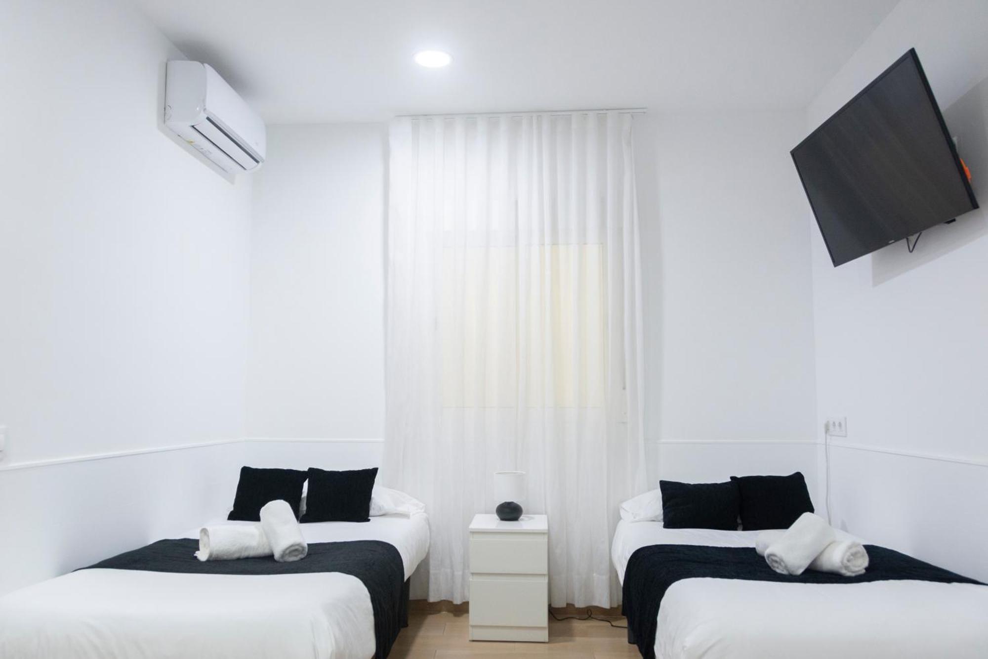 Laramond Barcelona Rooms Exterior photo