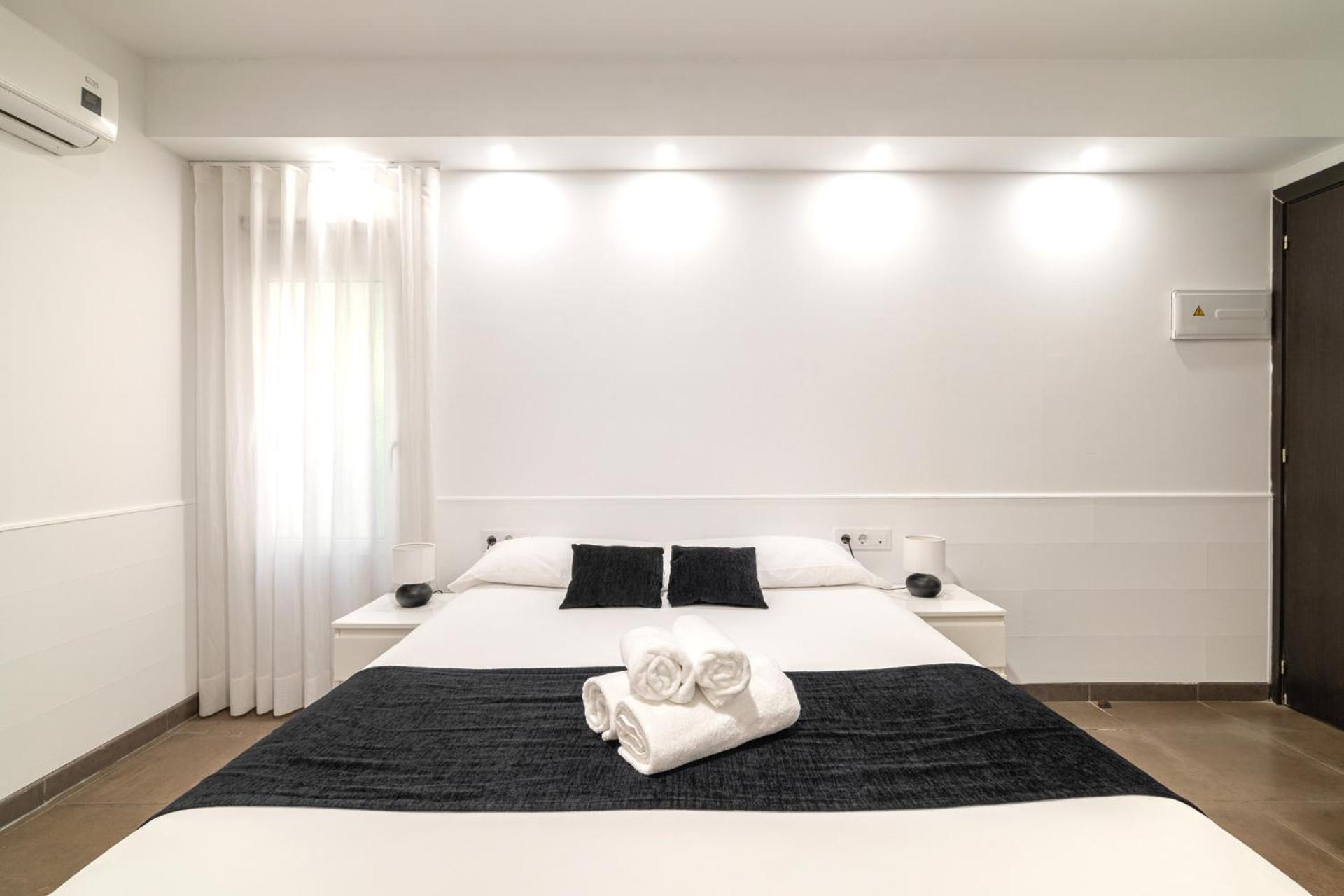 Laramond Barcelona Rooms Exterior photo