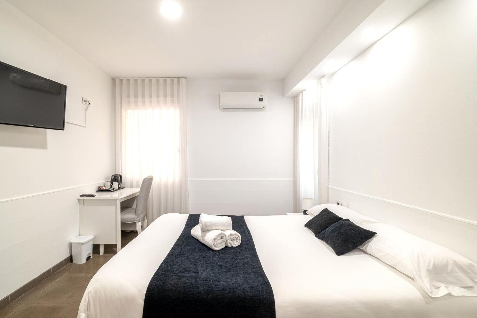 Laramond Barcelona Rooms Exterior photo